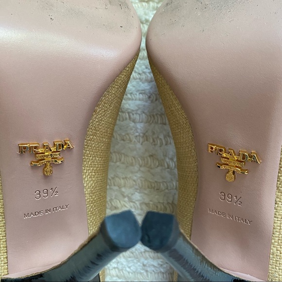 Prada peep toe raffia pumps - Picture 12 of 16